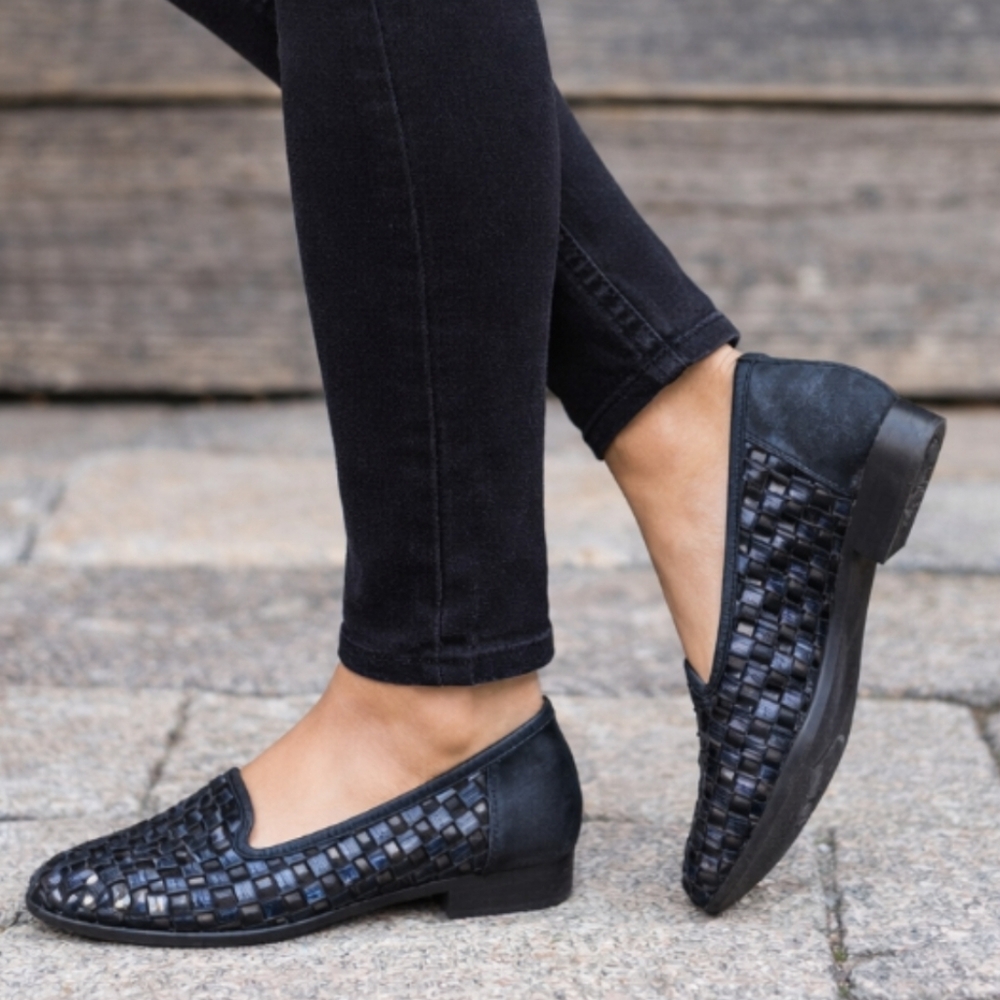 Naturalizer Vintage 90s Minimalist Intrecciato Woven Leather Comfort Loafer 8N